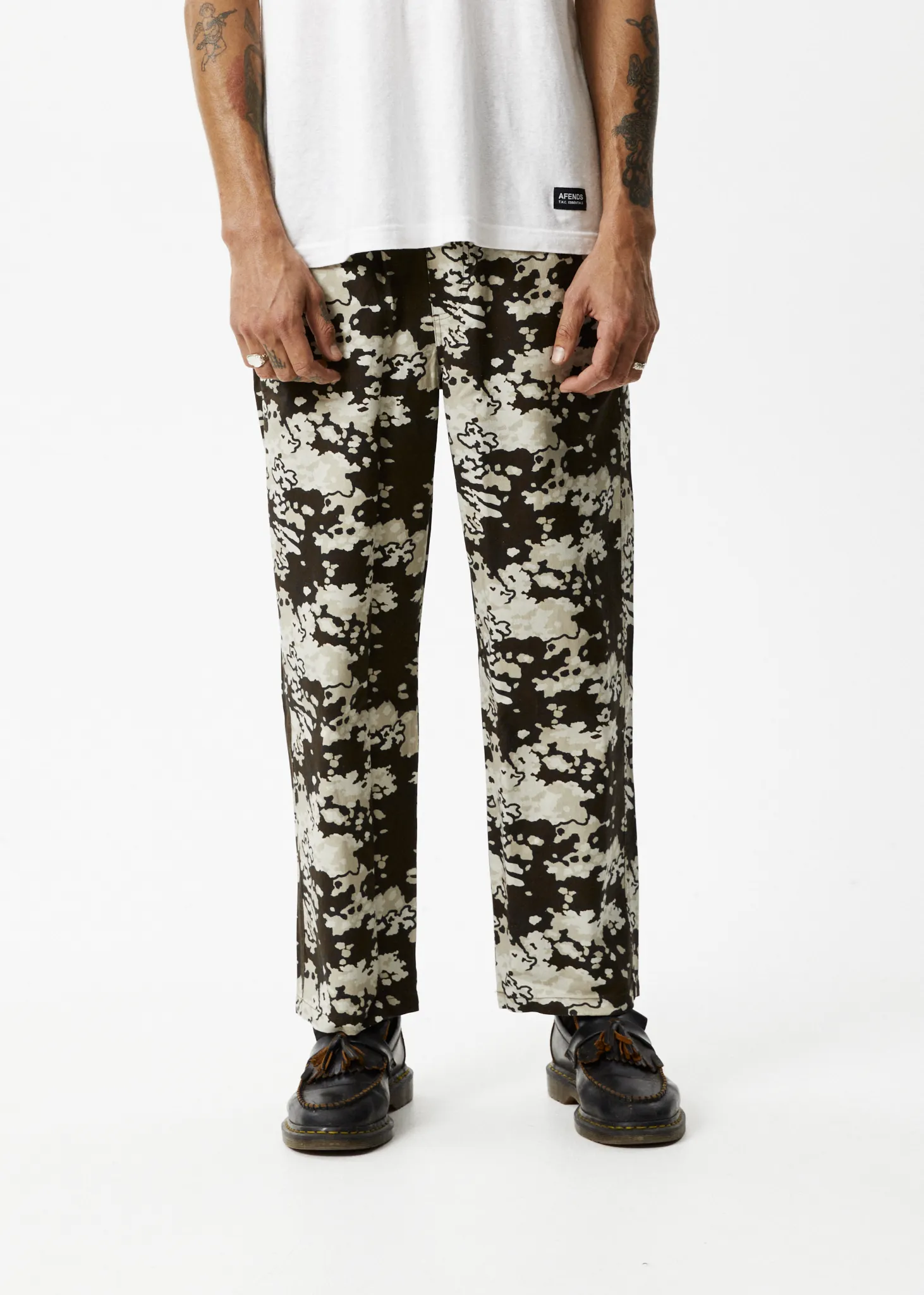 AFENDS Mens Ninety Eights - Baggy Elastic Waist Pants - Earth Camo